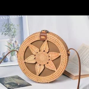 LAST ONE* Woven Rattan Round Straw Shoulder Bag